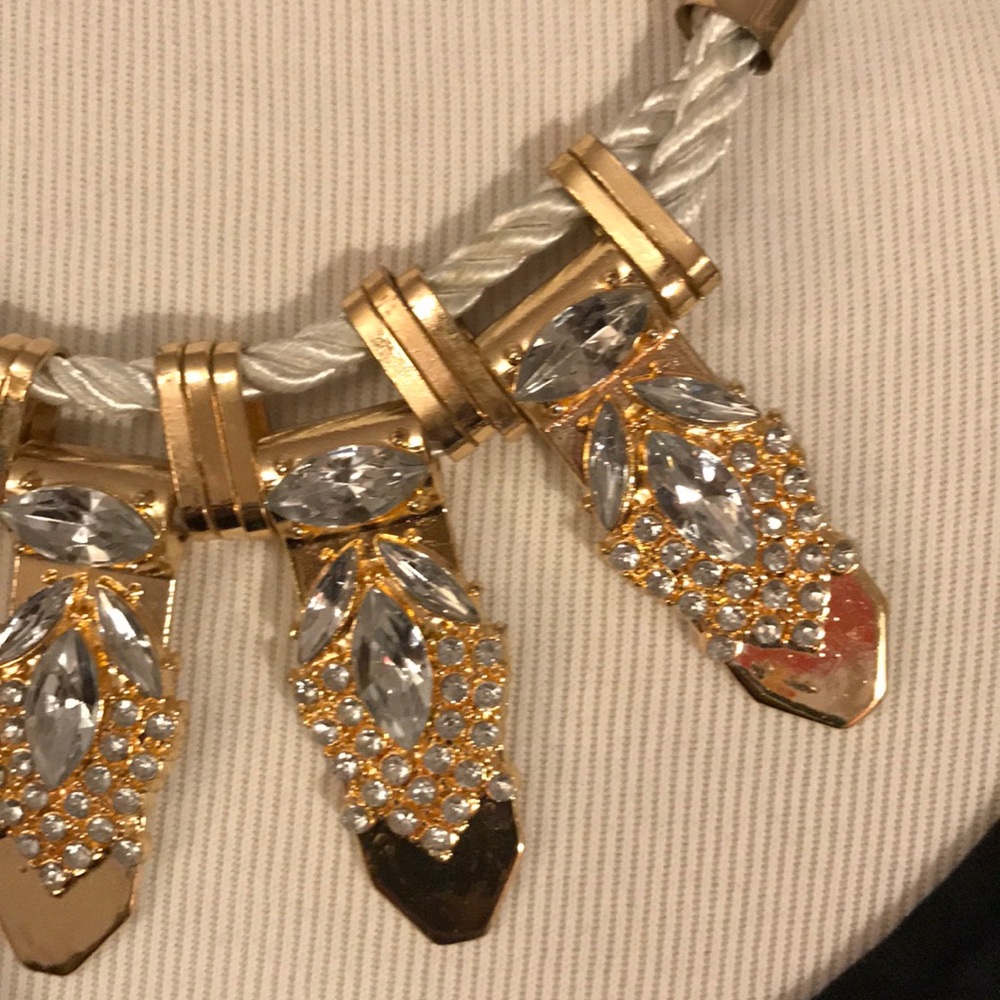 Statement necklace - Picture 4 of 4